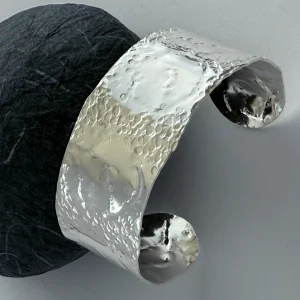 Sandrine wide antique lace textured cuff